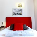 Montmartre Apartments Picasso